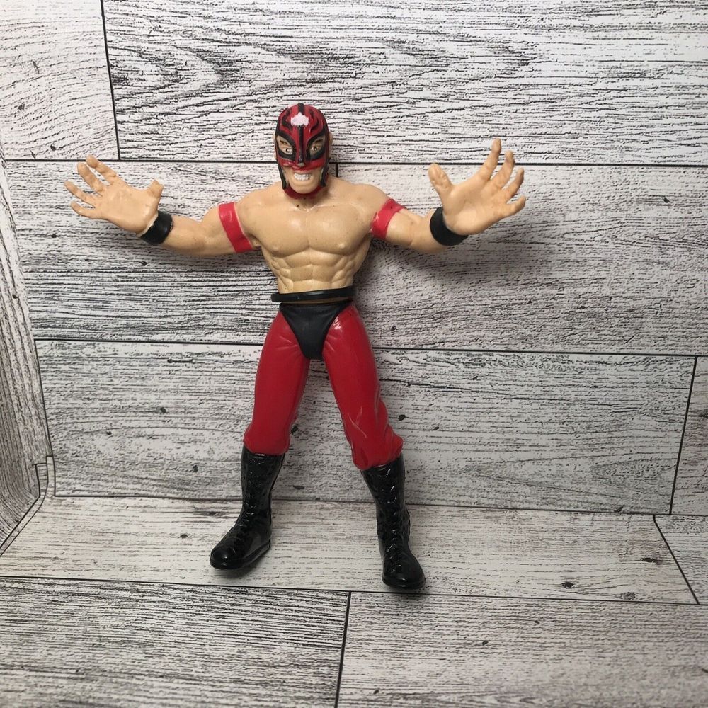 Vintage Toy Wrestling Action Figure Rey Mysterio‎ 1999 Toy Biz WWE WWF WCW